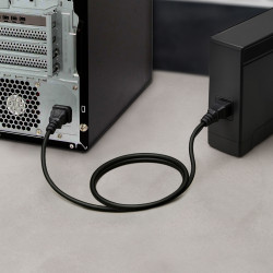 Rallonge alimentation IEC C13 / IEC C14 10A/250V 1.80 Mètre noire