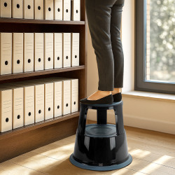 Tabouret marche pied mobile 3 roulettes Hauteur 43 cm Métal Noir